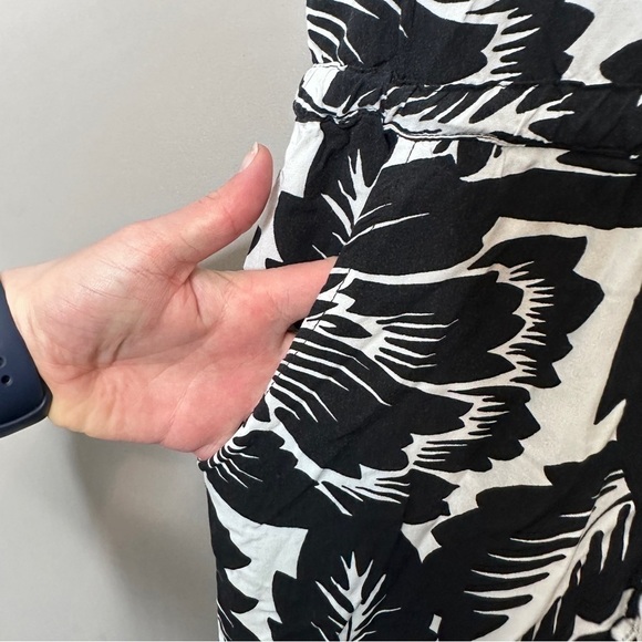 Gap Tropical Print Jumpsuit - Picture 5 of 10